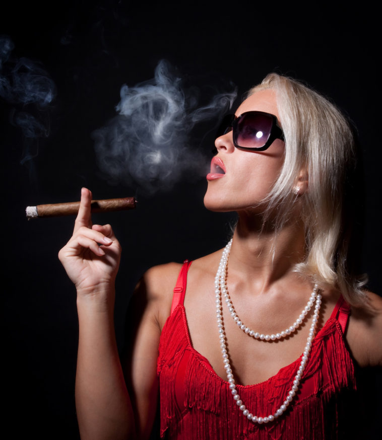 5 Tips For Smoking Cigars Like A Pro
