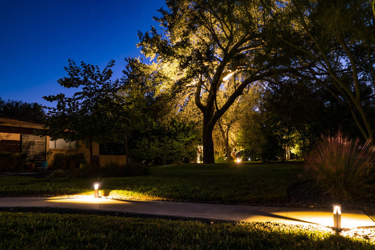 How To Do Landscape Lighting Without An Electrician How To Do Landscape Lighting Without An