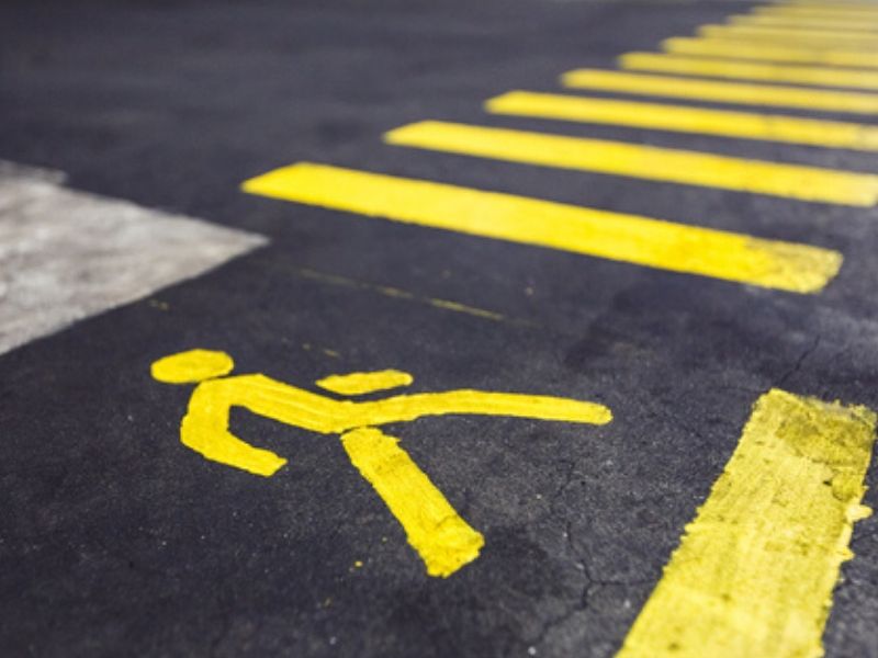 pedestrian crossing sign