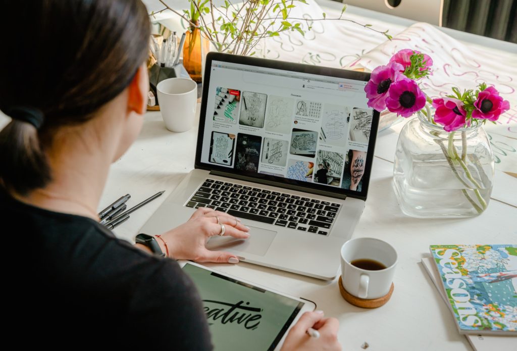 5 Reasons to Hire a Professional Website Designer Over DIY