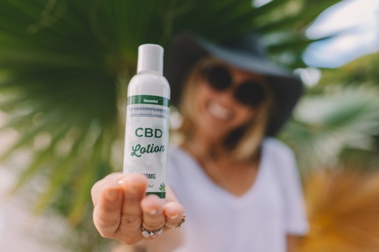6 Essential Ways to Implement CBD Products in Your Daily Life